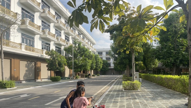 NHÀ PHỐ 4 TẦNG BÀN GIAO NGAY. TRUNG TÂM TP.THANH HÓA.  CĐT: 0966 343 969
